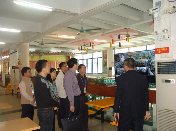 校领导调研后勤部门 要求后勤工作坚持宗旨服