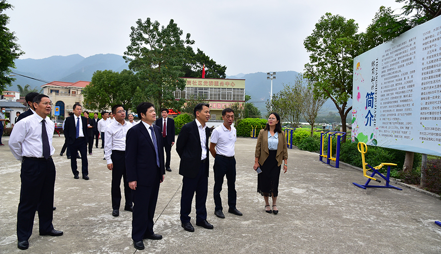 肇庆市陈德培简介图片